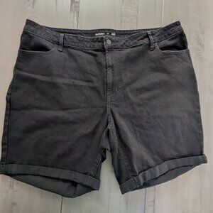 NWOT High Waisted Wow Jean Shorts - black